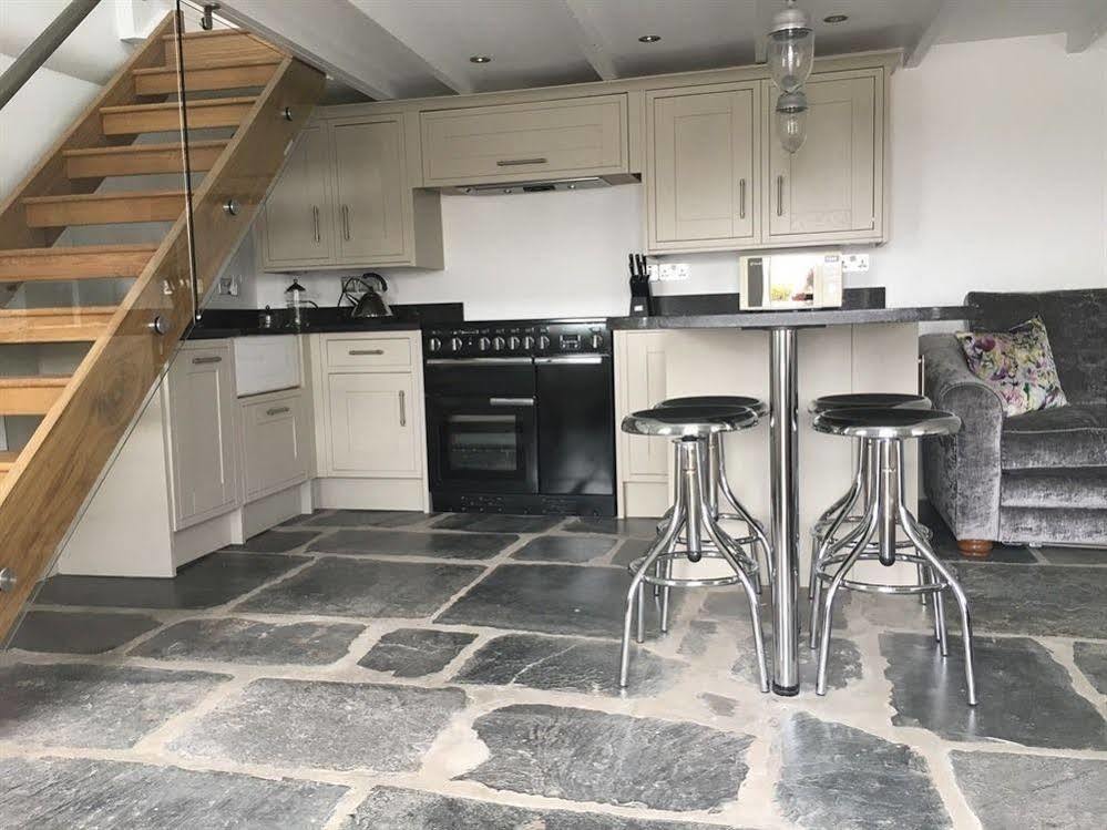 Bed and Breakfast Coswarth House With Breakfast At Rick Stein'S Padstow Exterior foto